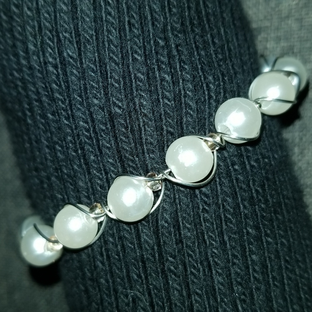 Pearl Wire Bangle Bracelet With Gold Bead Accents - Picture 5 of 10
